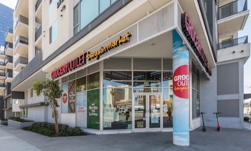 storefront of Grocery Outlet